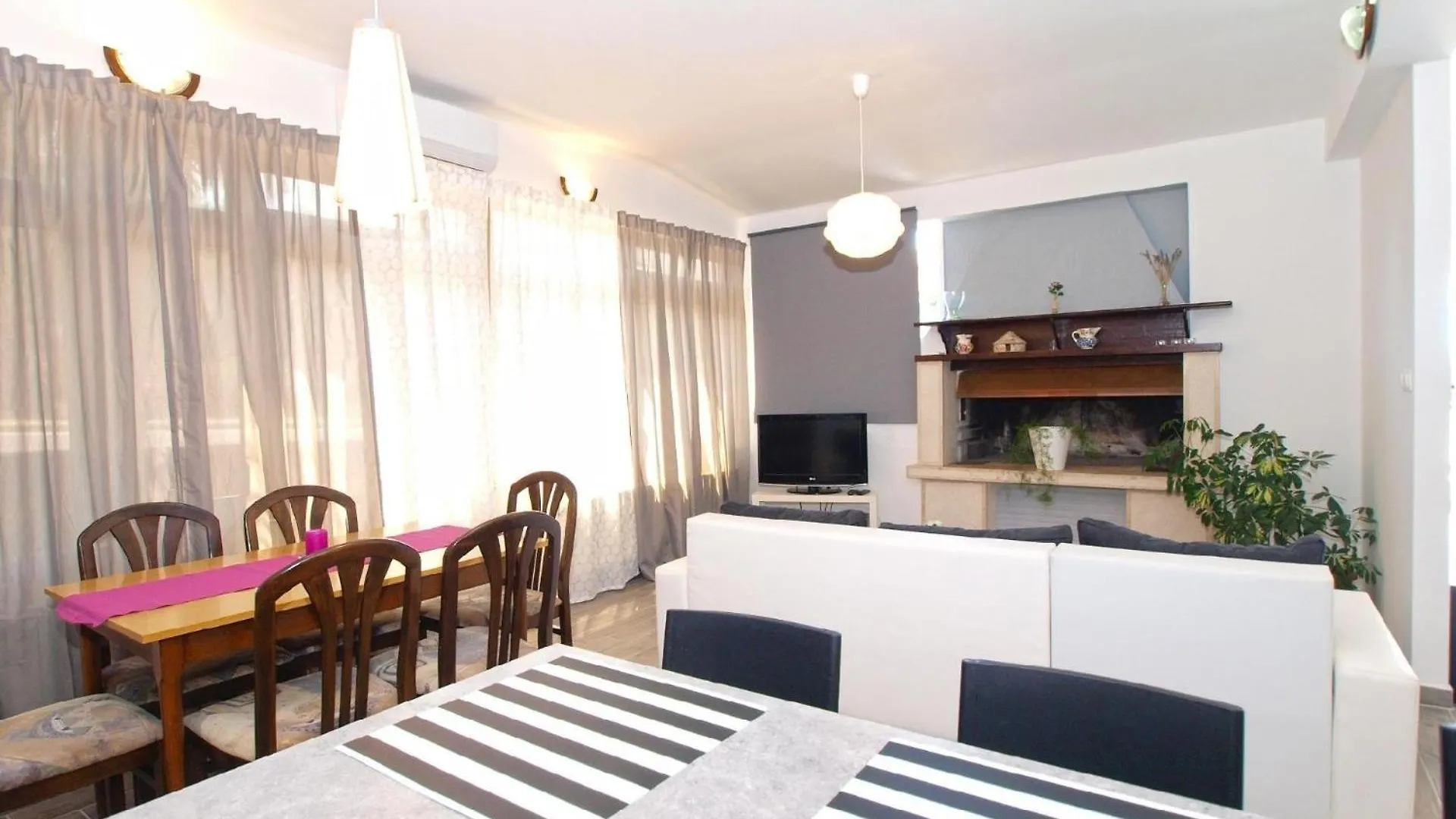 Ferienwohnung Fuer 6 Personen Ca 75 Qm In Fazana, Istrien Istrische Riviera Διαμέρισμα