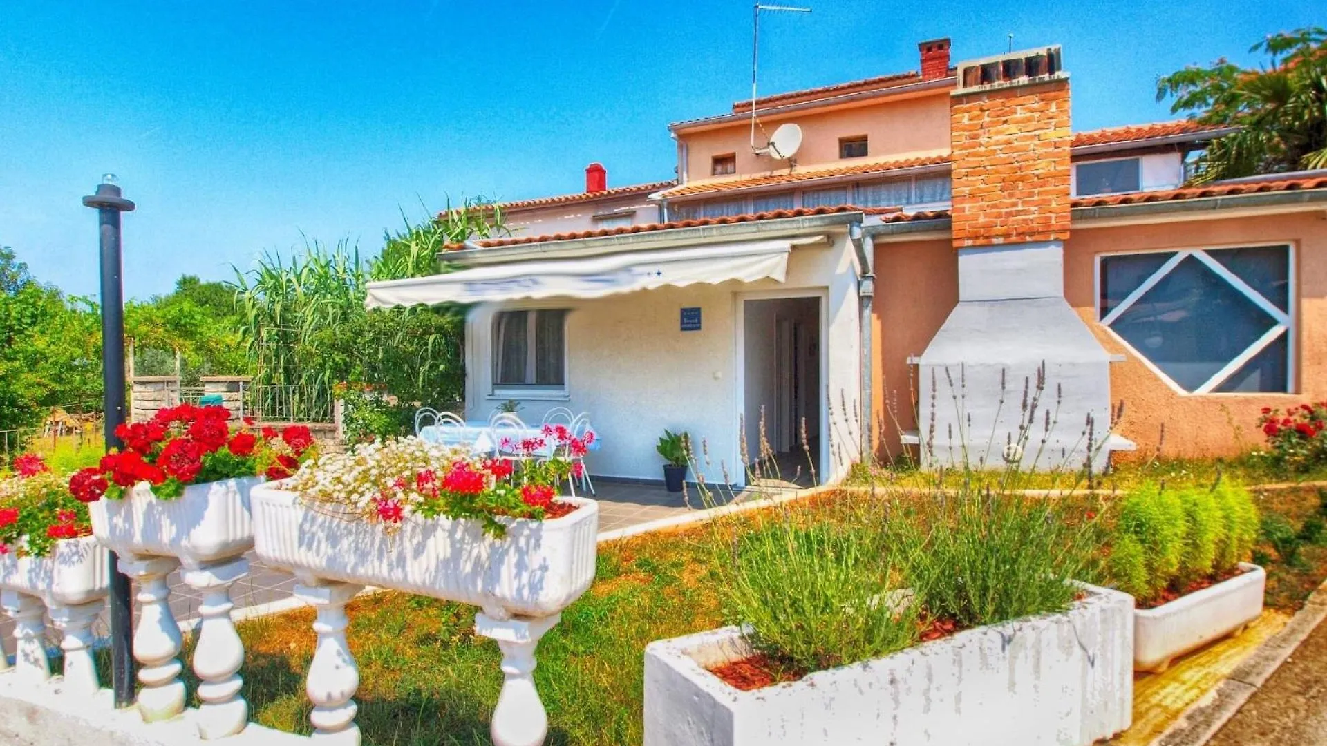 아파트 Ferienwohnung Fuer 6 Personen Ca 75 Qm In Fazana, Istrien Istrische Riviera